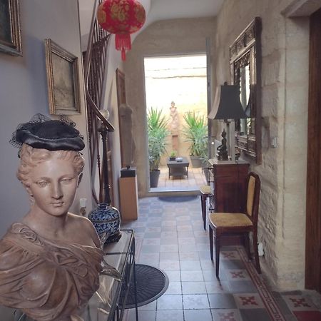 Au Gre Du Voyage Leilighet Uzès Eksteriør bilde