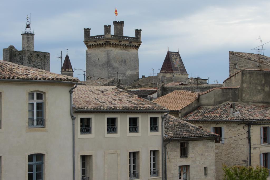 Au Gre Du Voyage Leilighet Uzès Eksteriør bilde